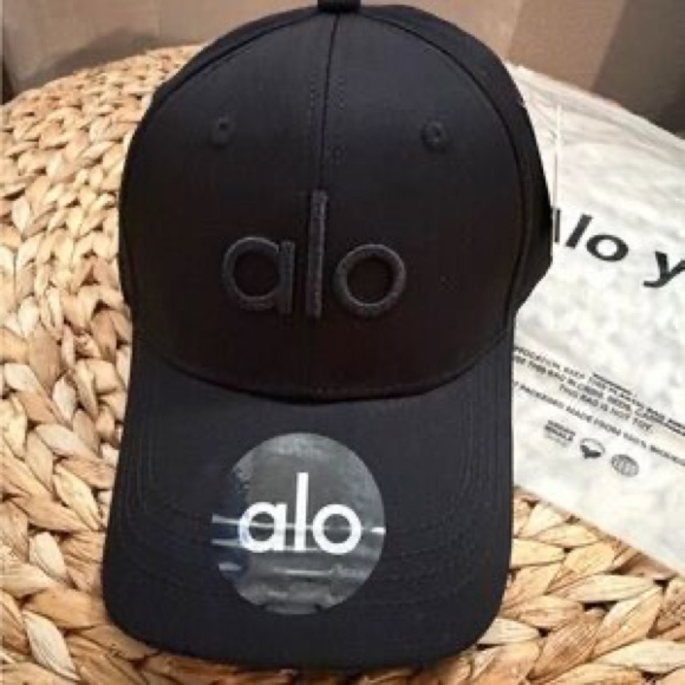 Alo Yoga Black on Black Baseball Cap, Hat, New, Unisex, One Size